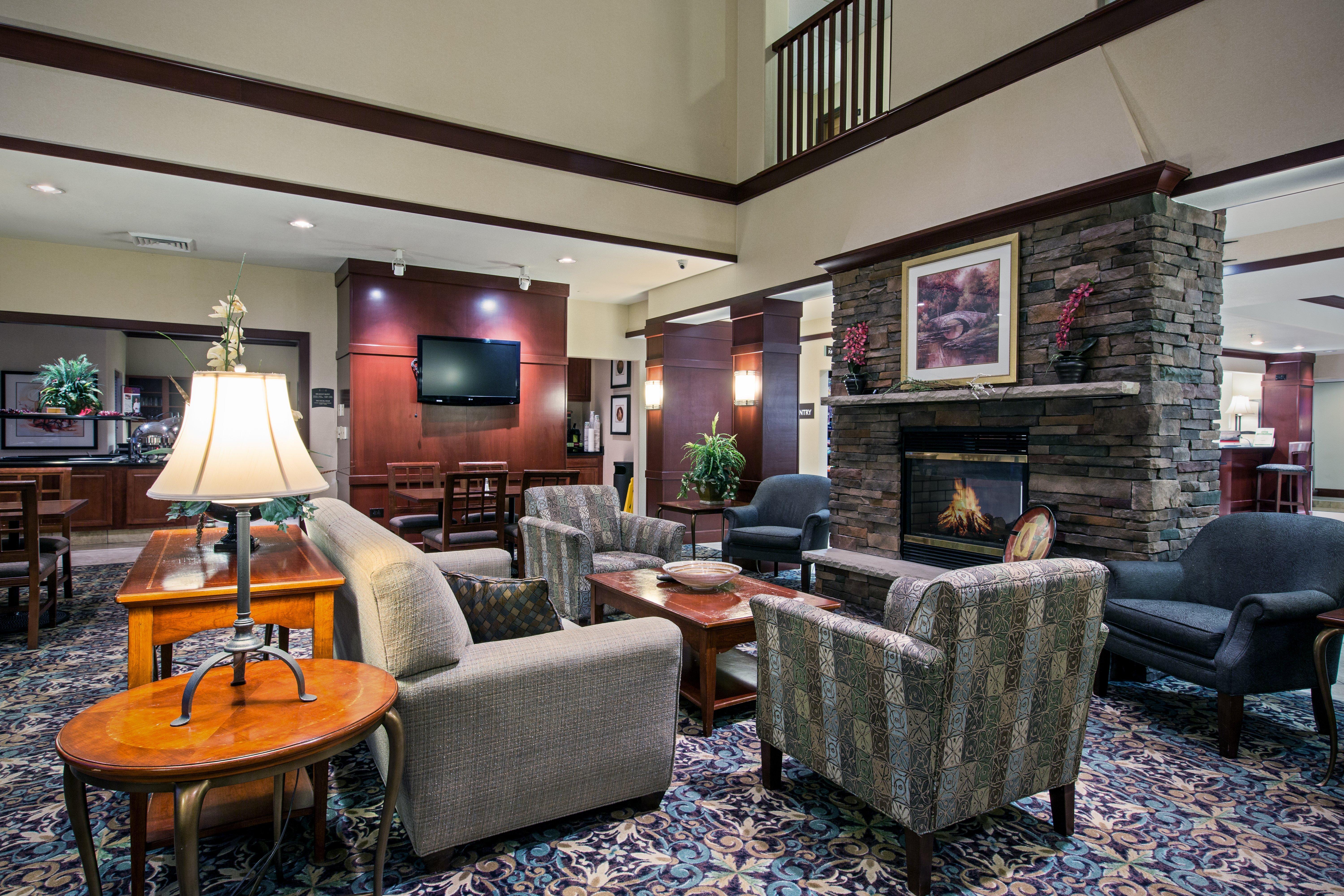 Staybridge Suites Rockford By Ihg Exterior photo
