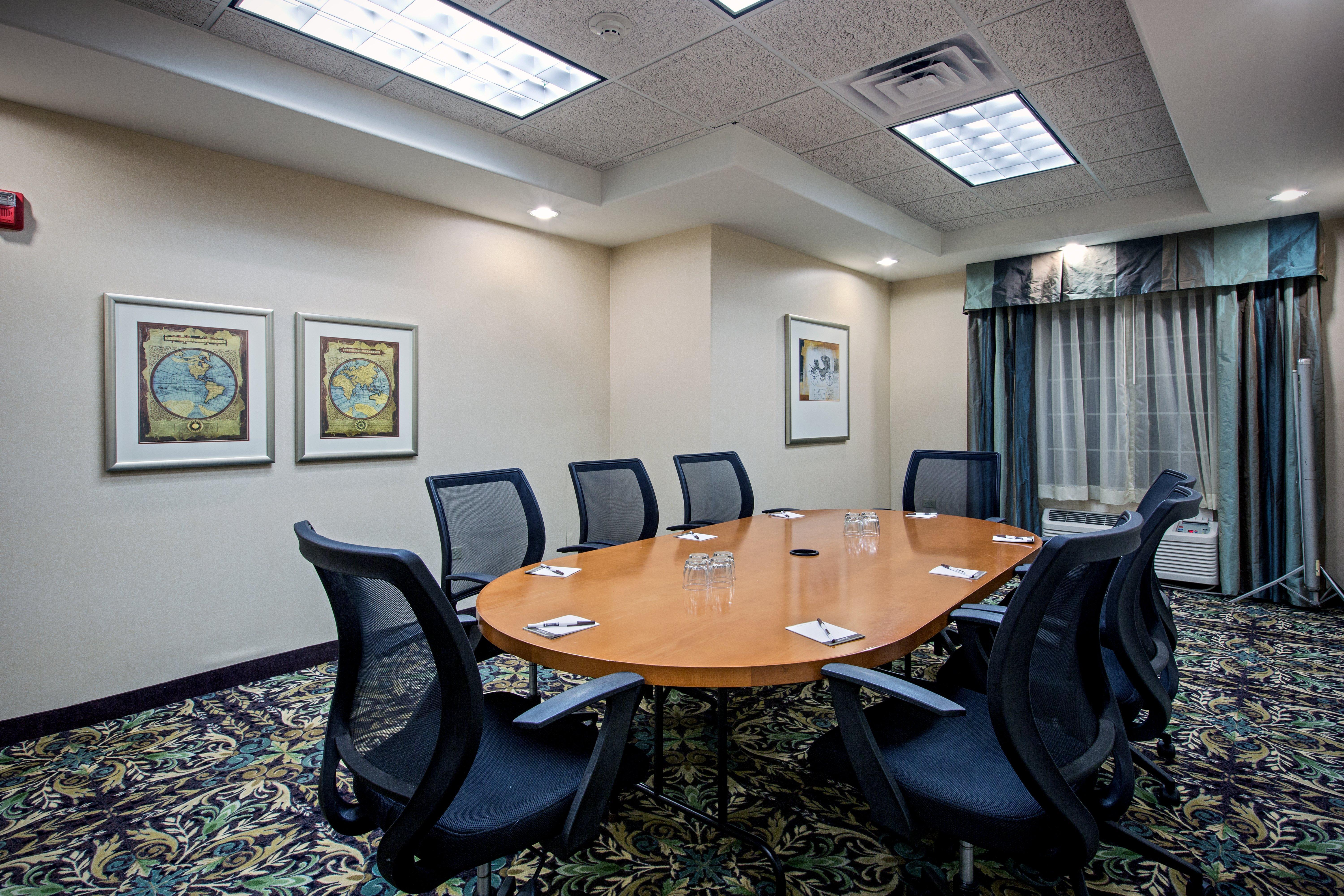 Staybridge Suites Rockford By Ihg Exterior photo