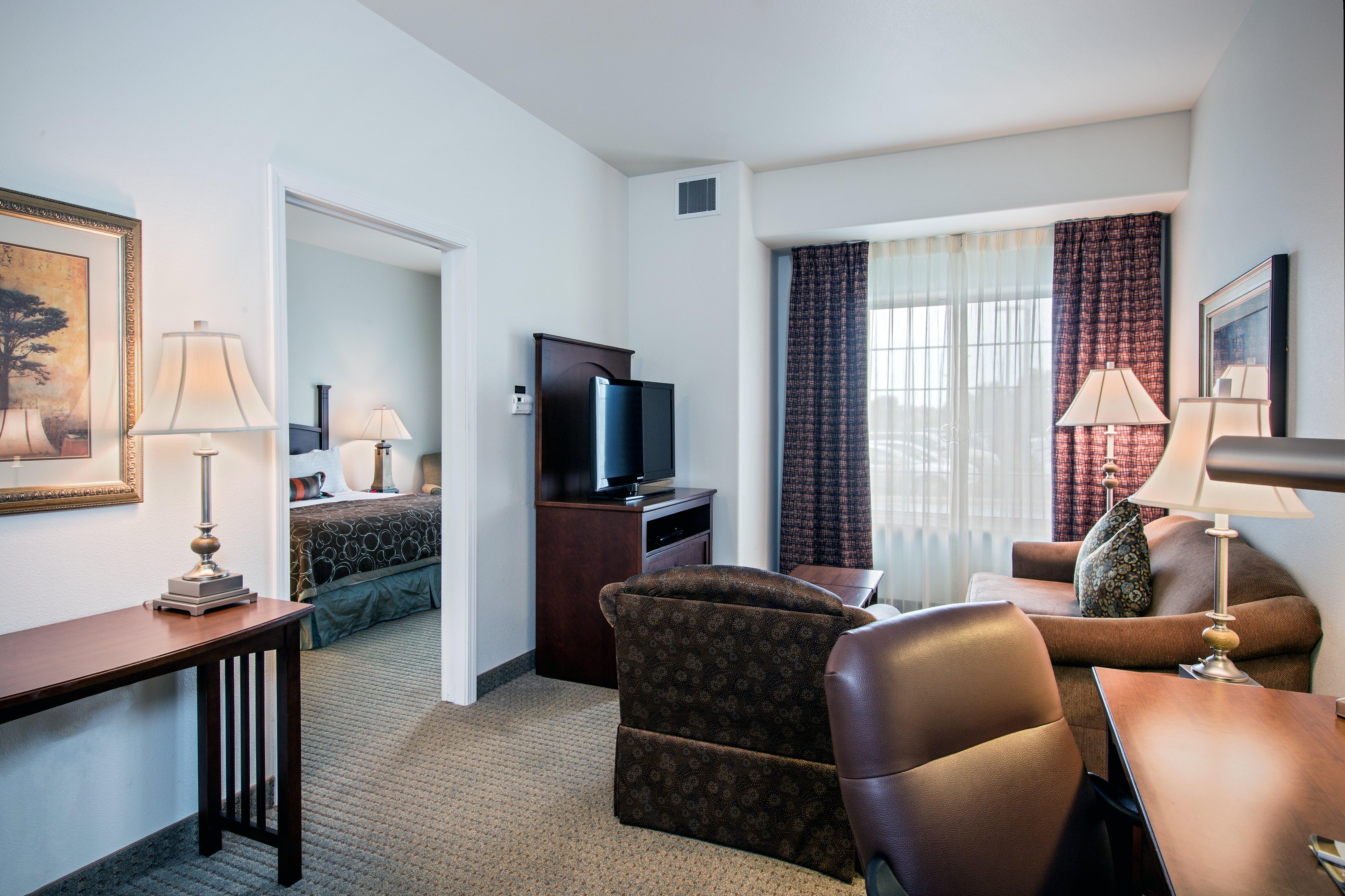 Staybridge Suites Rockford By Ihg Exterior photo
