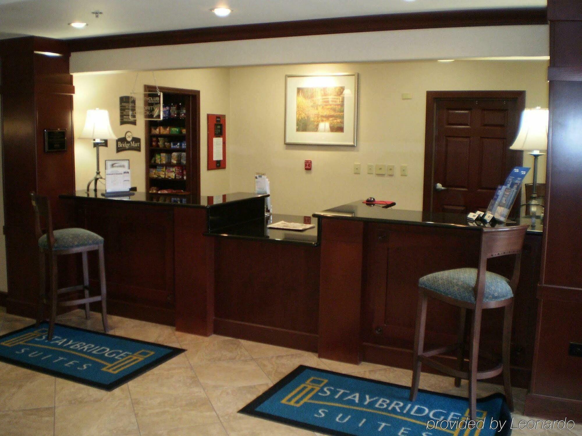 Staybridge Suites Rockford By Ihg Interior photo